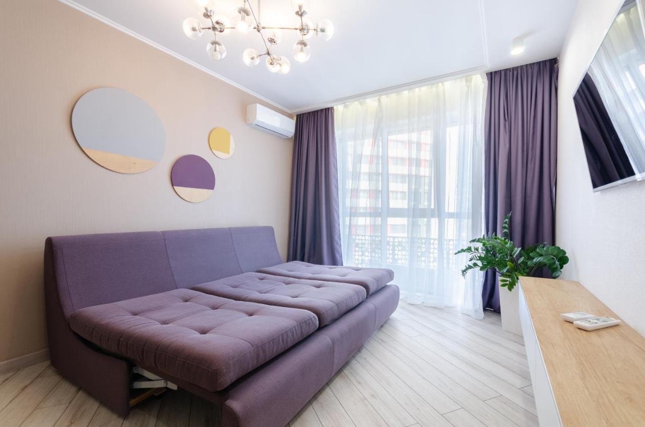 Petrovdom 41B-59B-90B-77B Stunning City View Apartments At Rc Kvartet, Central Railway Station Kiev Exteriör bild