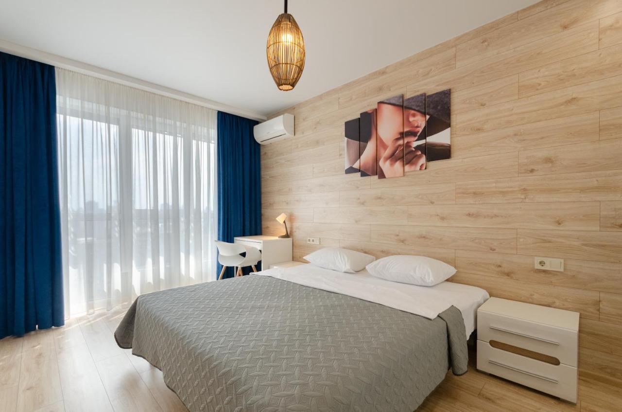 Petrovdom 41B-59B-90B-77B Stunning City View Apartments At Rc Kvartet, Central Railway Station Kiev Exteriör bild