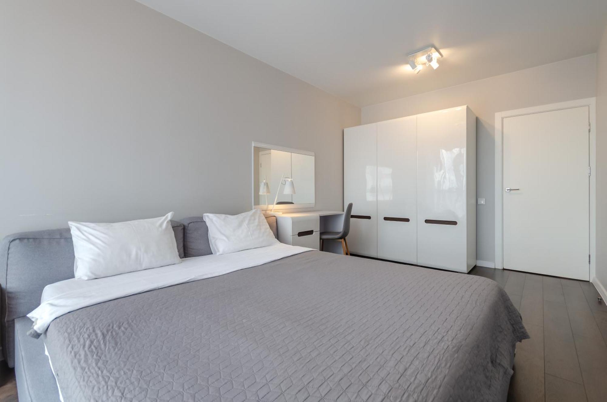 Petrovdom 41B-59B-90B-77B Stunning City View Apartments At Rc Kvartet, Central Railway Station Kiev Exteriör bild