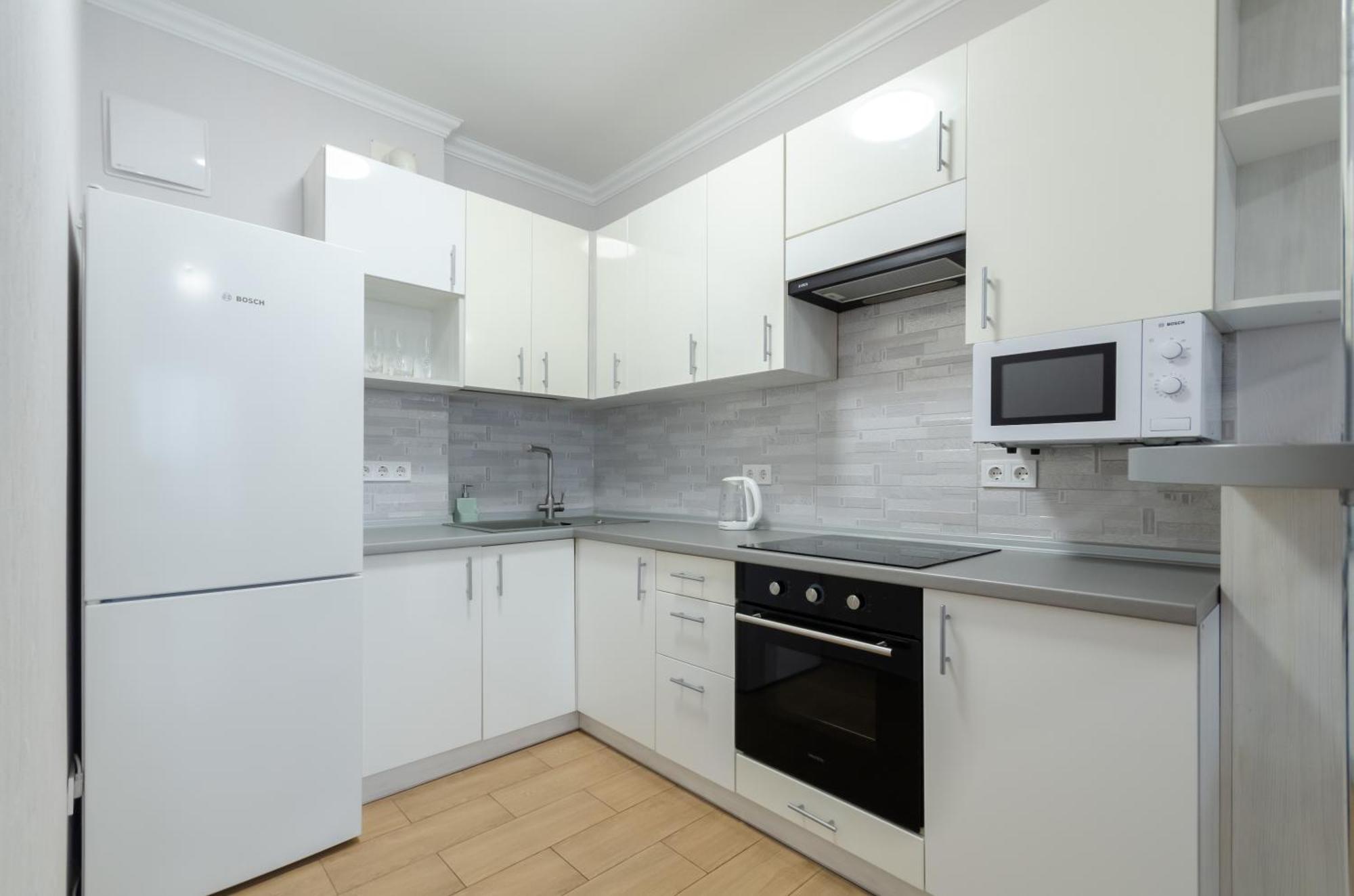 Petrovdom 41B-59B-90B-77B Stunning City View Apartments At Rc Kvartet, Central Railway Station Kiev Exteriör bild