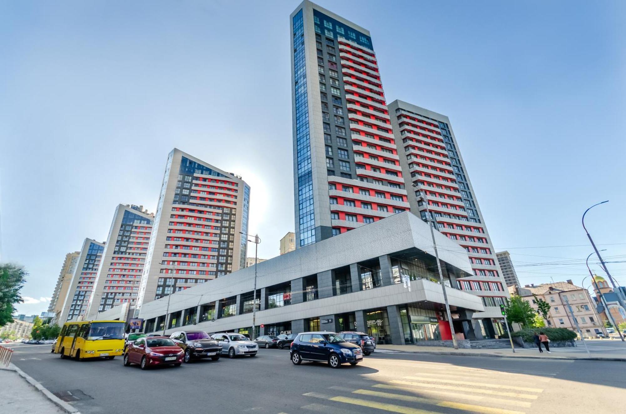 Petrovdom 41B-59B-90B-77B Stunning City View Apartments At Rc Kvartet, Central Railway Station Kiev Exteriör bild