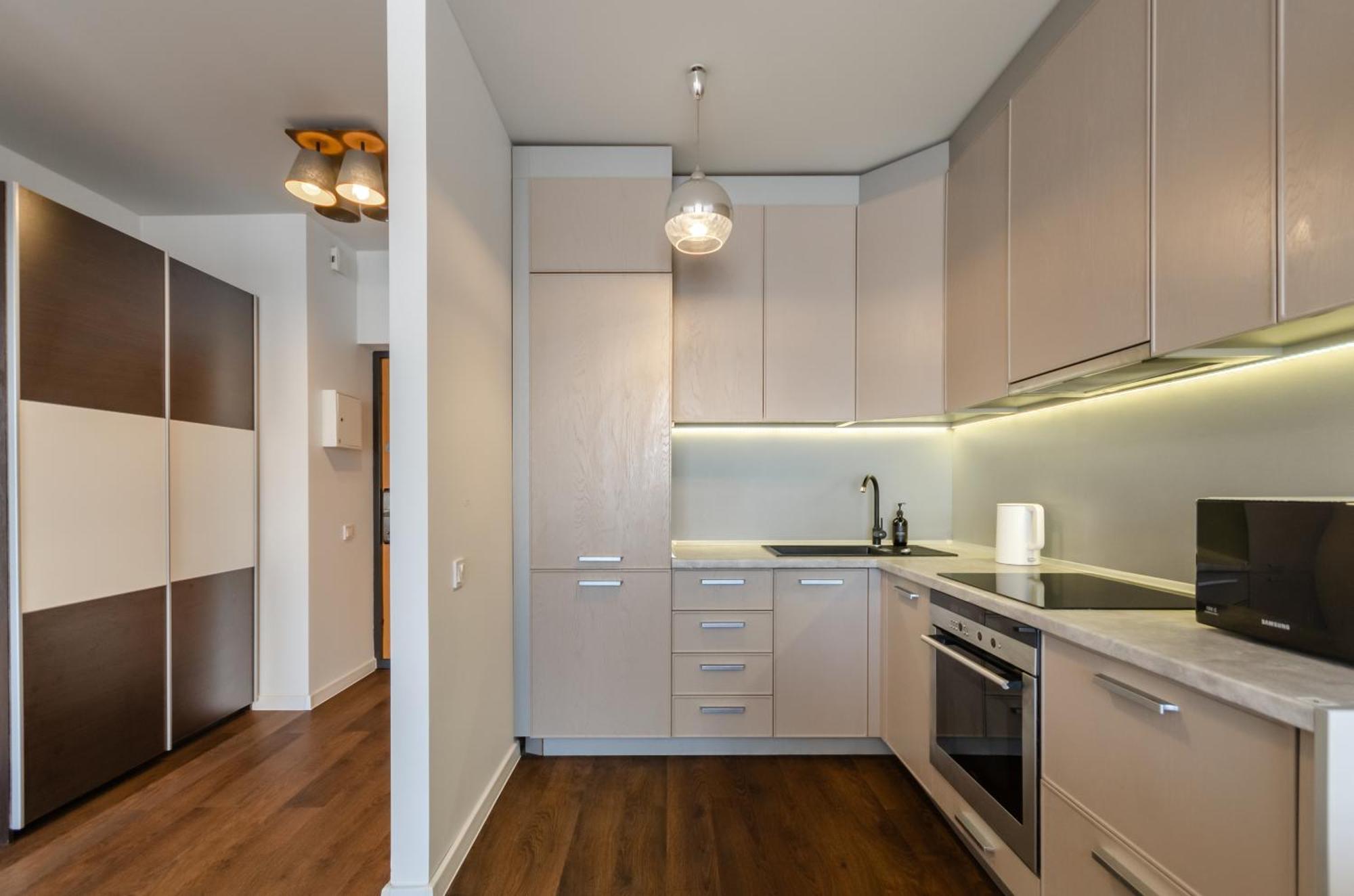 Petrovdom 41B-59B-90B-77B Stunning City View Apartments At Rc Kvartet, Central Railway Station Kiev Exteriör bild