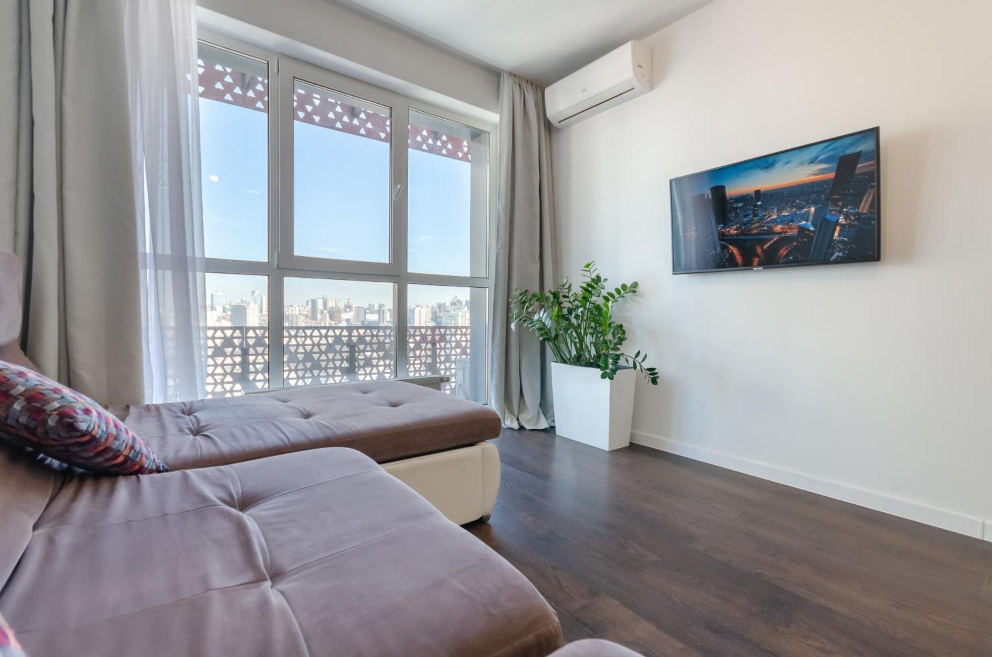 Petrovdom 41B-59B-90B-77B Stunning City View Apartments At Rc Kvartet, Central Railway Station Kiev Exteriör bild